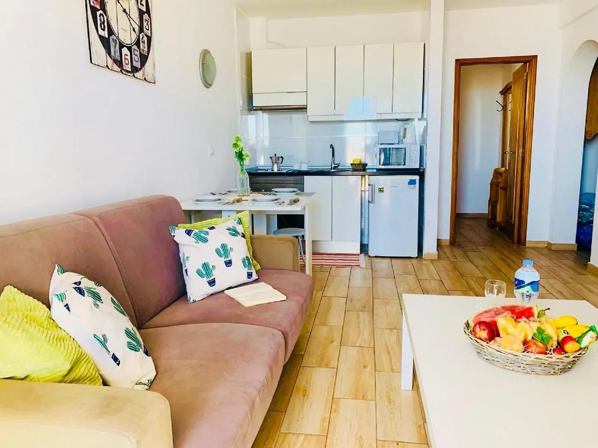 Amazing Sea Views In Cactus Blanco Apartment Los Cristianos  0*, Los Cristianos (Tenerife)